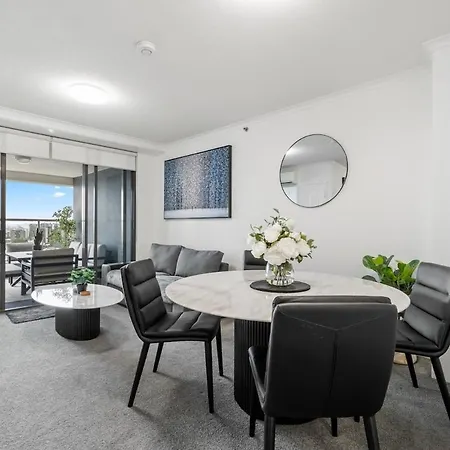 Apartment The Executive 1bed-1bath-1car Views - Cbd *