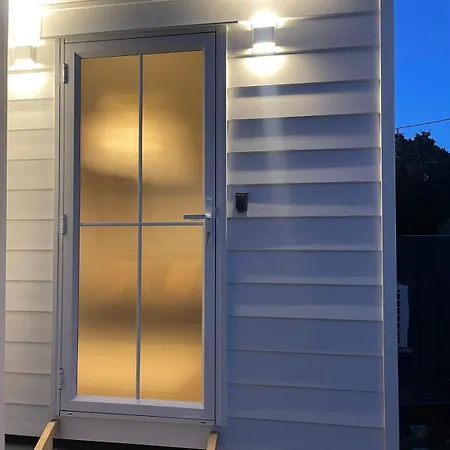 Apartment Luxe Tiny Near Cbd With Swimming Pool Brisbane