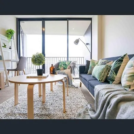 Apartment Resort-style Living By The River Brisbane