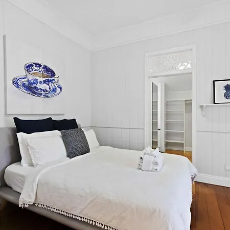 Holiday home Family Friendly, Pool, 9km To By Custom Hosting