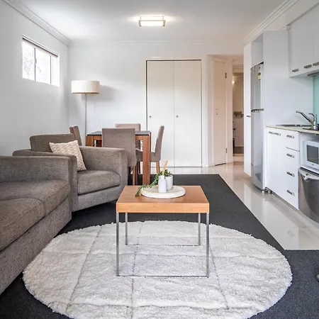 C Woolloongabba * Brisbane