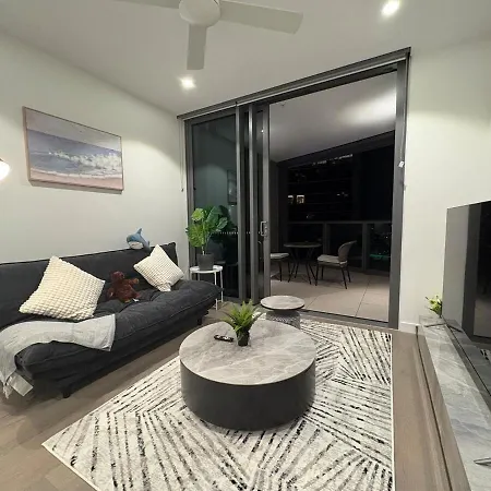Apartment 2b2b Retreat Land In Queens Wharf *