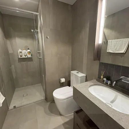 2b2b Retreat Land In Queens Wharf Apartment Brisbane