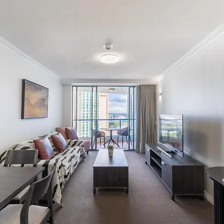 1bed 1bath With Story Bridge And River Views, Parking, And Private Balcony M7 Apartment