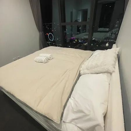 Riverview 1 Bed Luxury Brisbane