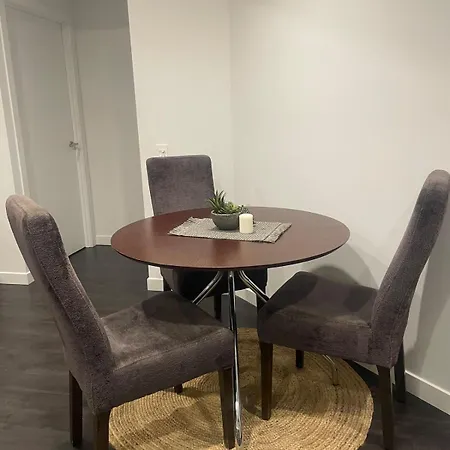 Riverview 1 Bed Luxury Apartment