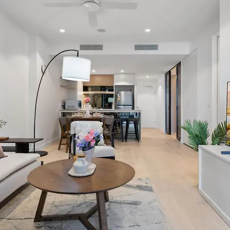 Apartment Designer 2 Bed In Queens Wharf Riverfront Cbd Gem
