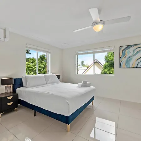 Quiet 3brm Near Gabba With Free Parking & Wifi Apartment