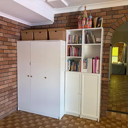 4br Big Family House With Huge Pool