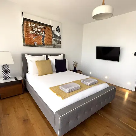 Apartment Luxury 2br - Skyline Views - Free Parking Brisbane