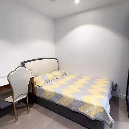 Qwr27floor Apartment *