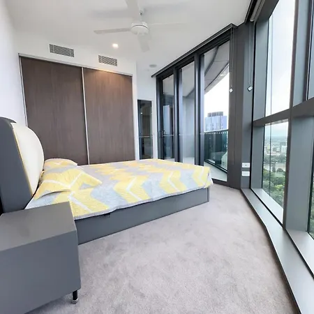 Qwr27floor * Brisbane