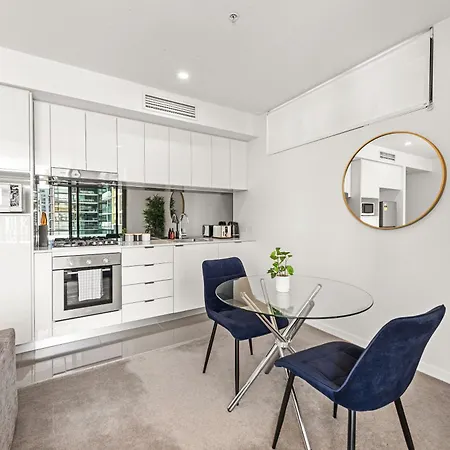 Stylish South Bank With King Bed, Pool And Balcony * Brisbane