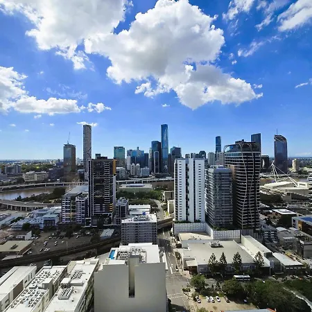 Sky-High 2Br In Cbd Spectacular Views C22