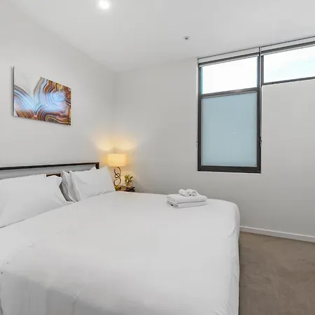 Apartment King Bed, Car Park And Gorgeous & River Views Brisbane