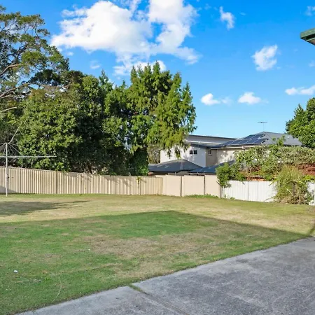 1mins To Pinelands Plaza 4br Chic Family Retreat *