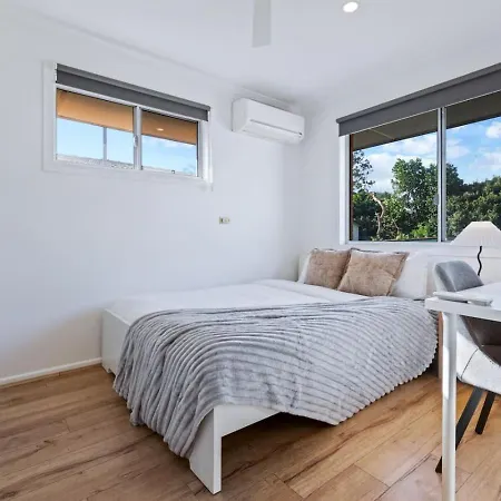 1mins To Pinelands Plaza 4br Chic Family Retreat Brisbane