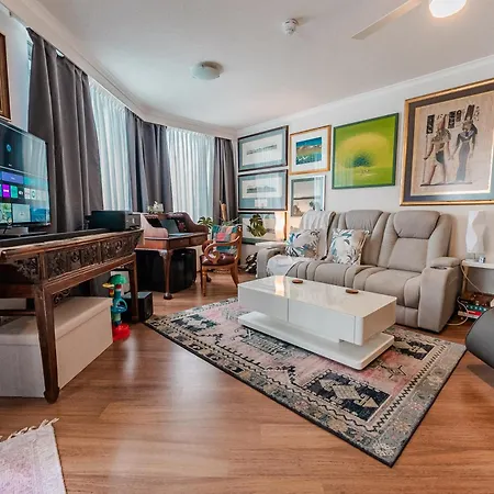 Charlotte Street Towers Apartment
