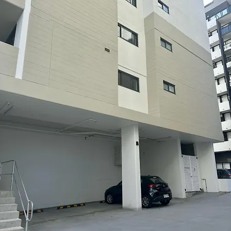 New With River View & Parking *