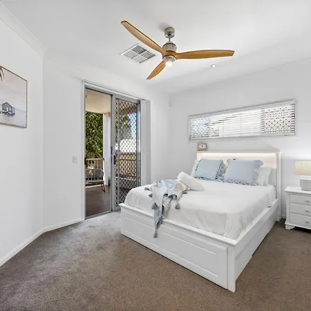 Modern Luxury Riverfront Sanctuary Brisbane