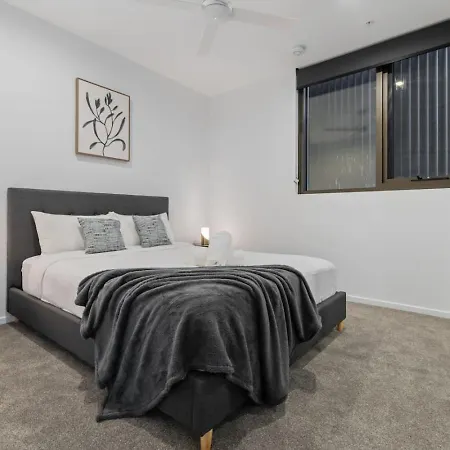 Apartment Skyline N Rooftop Pool 2br Modern Near Cbd Brisbane