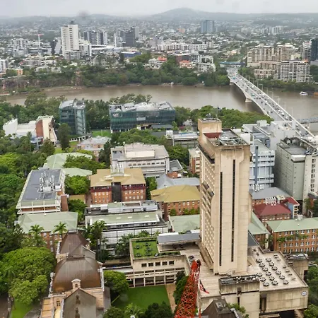 Resort-style Cbd 1-bedroom Walk To Everything Brisbane
