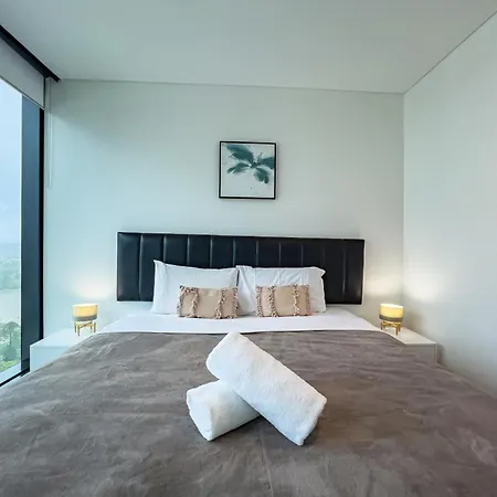 Stunning 1br Skytower Retreat In Cbd's Heart C2 *