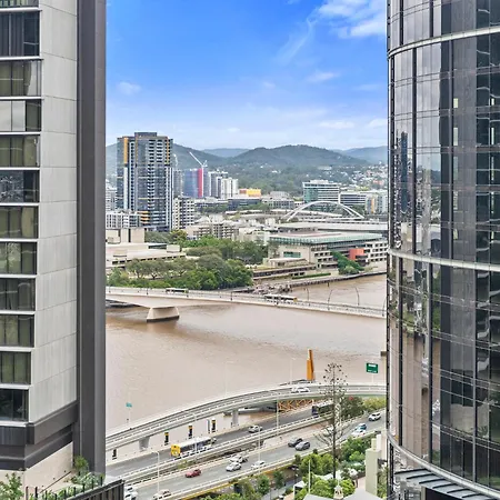 Queen's Wharf