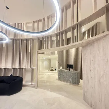 Cbd Queen Wharf With Views Pool And Gym Apartment *