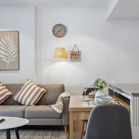 1 Bedroom In Queens Wharf Apartment Brisbane