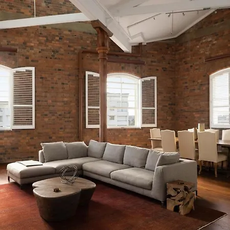 The River Loft Apartment *