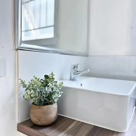 La Pague - Near Cbd - Parking - 2 Bedroom Retreat Apartment Brisbane
