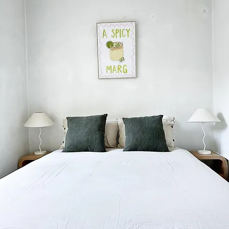 La Pague - Near Cbd - Parking - 2 Bedroom Retreat Brisbane