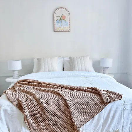 La Pague - Near Cbd - Parking - 2 Bedroom Retreat