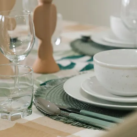 5br Family - Ev Car Point At Home, 2 Master - Near Sunnybank, Qeii, Qsac And Griffith Uni