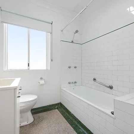 Modern And Comfy - Short Walk To Hospital * Brisbane