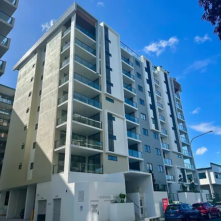 New With River View & Parking
