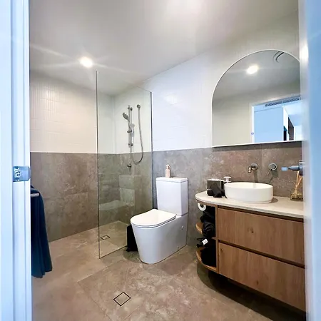 New With River View & Parking