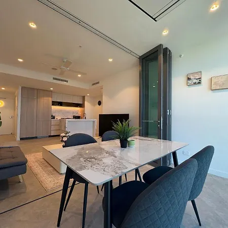 61f Skyline Retreat River Botanicgarden View Apartment
