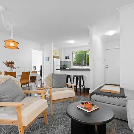 Spacious 3-bed House In Leafy Paddington Brisbane