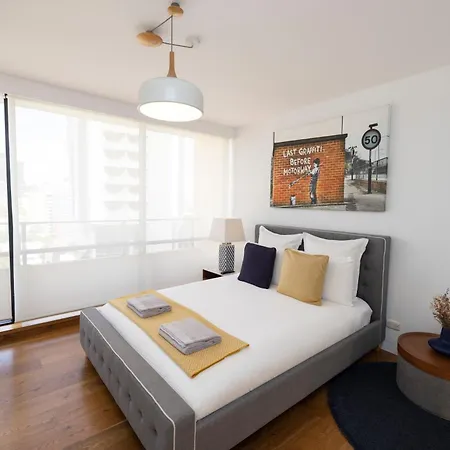 Luxury 2br - Skyline Views - Free Parking * Brisbane
