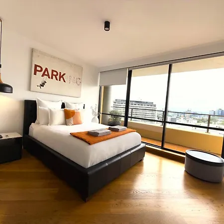 Luxury 2br - Skyline Views - Free Parking * Brisbane