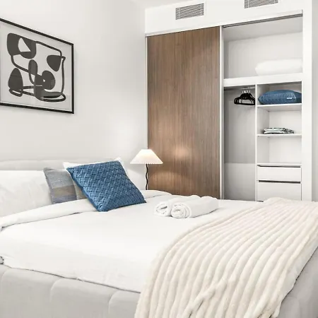 Modern 1br In The Heart Of