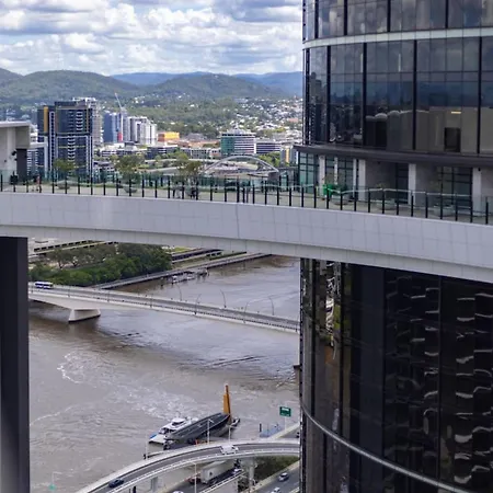 Sky Living & River Views In Queens Wharf Residences *