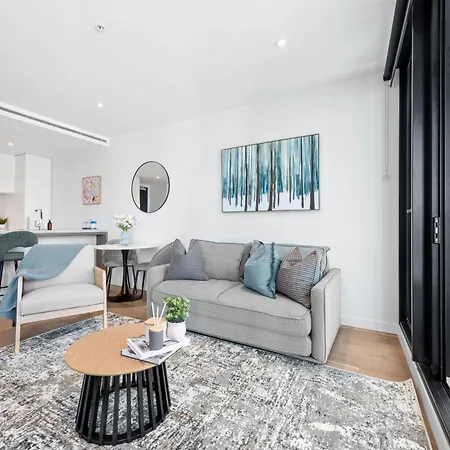 Apartment Stylish Valley With Pool, Huge Gym And Study Desk! Brisbane