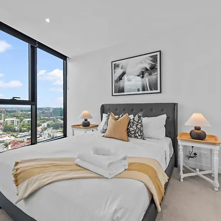 Mountain View 2br With Pool, Huge Gym And Parking