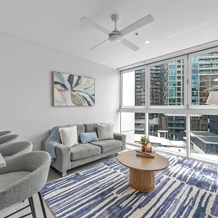 Apartment Modern 1br With Parking And Study Desk! Brisbane
