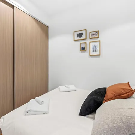 Queens Wharf - Luxe 2br With Stunning Views And Pool Apartment