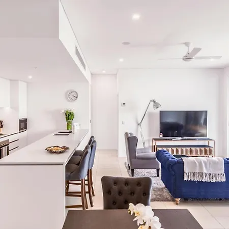 Spacious 2bed Nook With River View Apartment