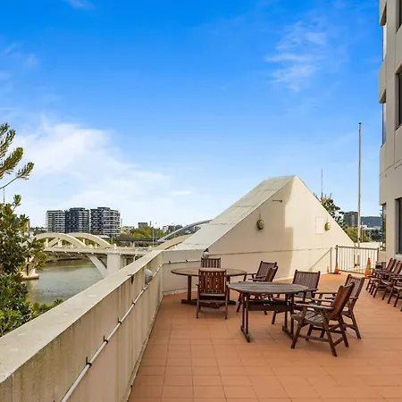 Charming 1-bed Unit In An Unbeatable Location Apartment